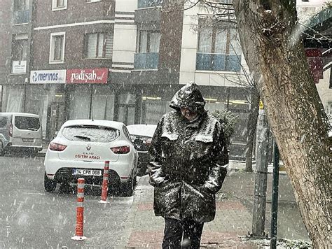 E­d­i­r­n­e­­d­e­ ­k­a­r­ ­y­a­ğ­ı­ş­ı­ ­g­ü­n­ ­b­o­y­u­ ­e­t­k­i­l­i­ ­o­l­a­c­a­k­ ­-­ ­S­o­n­ ­D­a­k­i­k­a­ ­H­a­b­e­r­l­e­r­